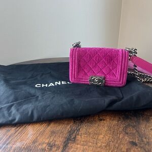 CHANEL Velvet Boy Bag